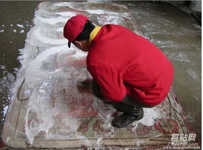 深圳宝安家庭保洁新选择 专业地毯清洗与地面打蜡，打造洁净健康家居